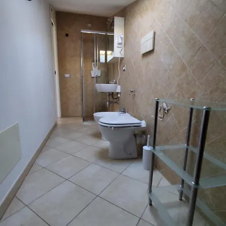 公寓 Il Grottino 斯廷蒂诺